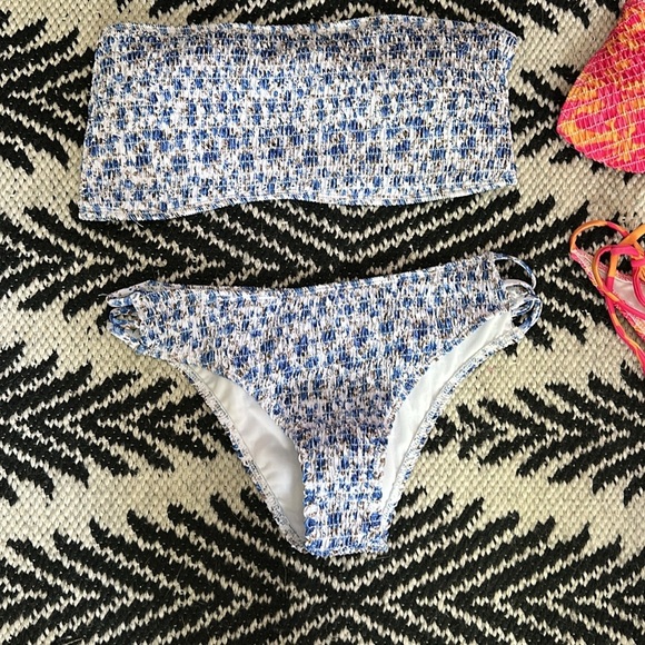 3 pack smocked swimsuits - Picture 2 of 7